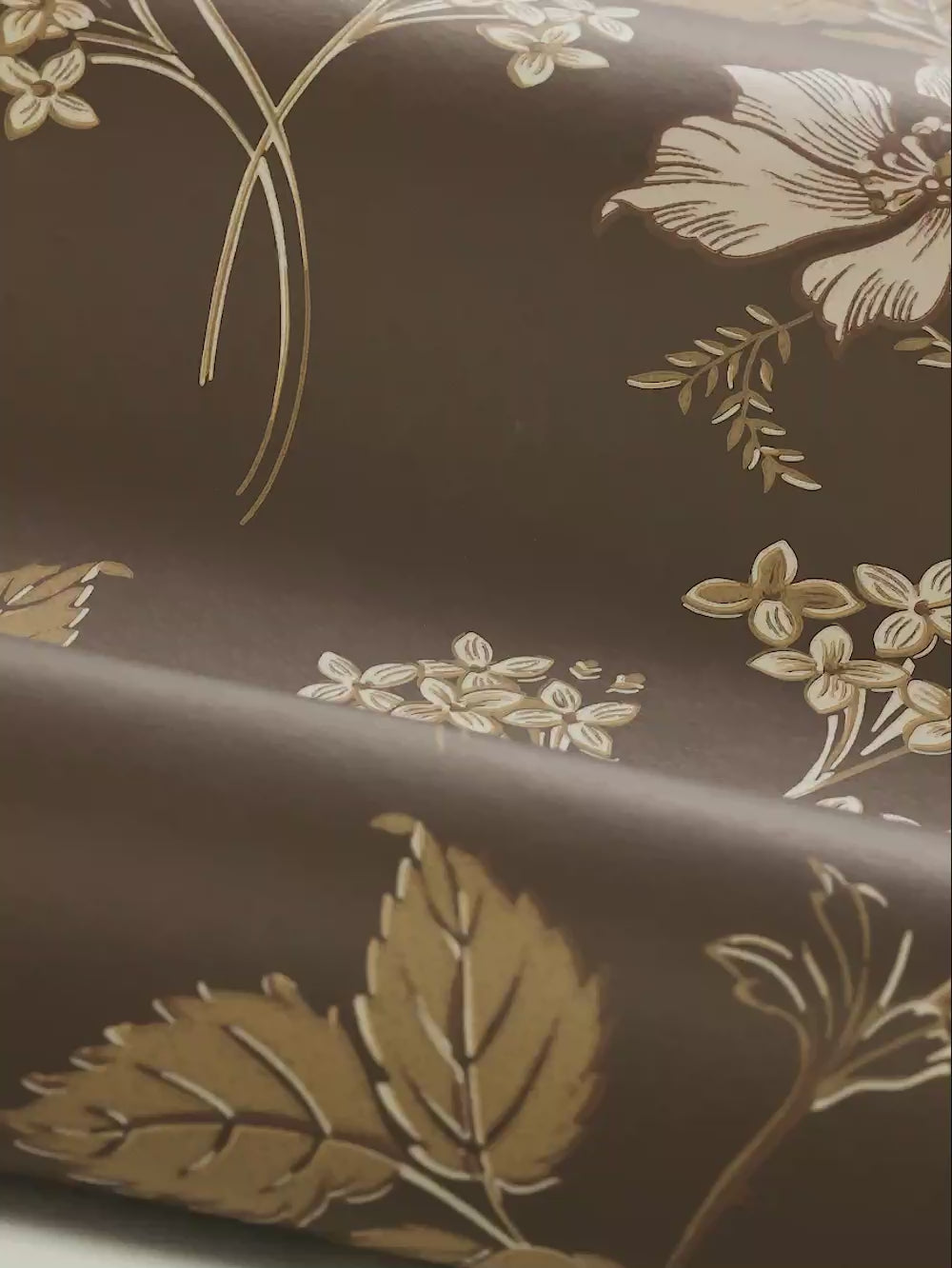 VALBORG Brown Floral Pattern Wallpaper with Beige