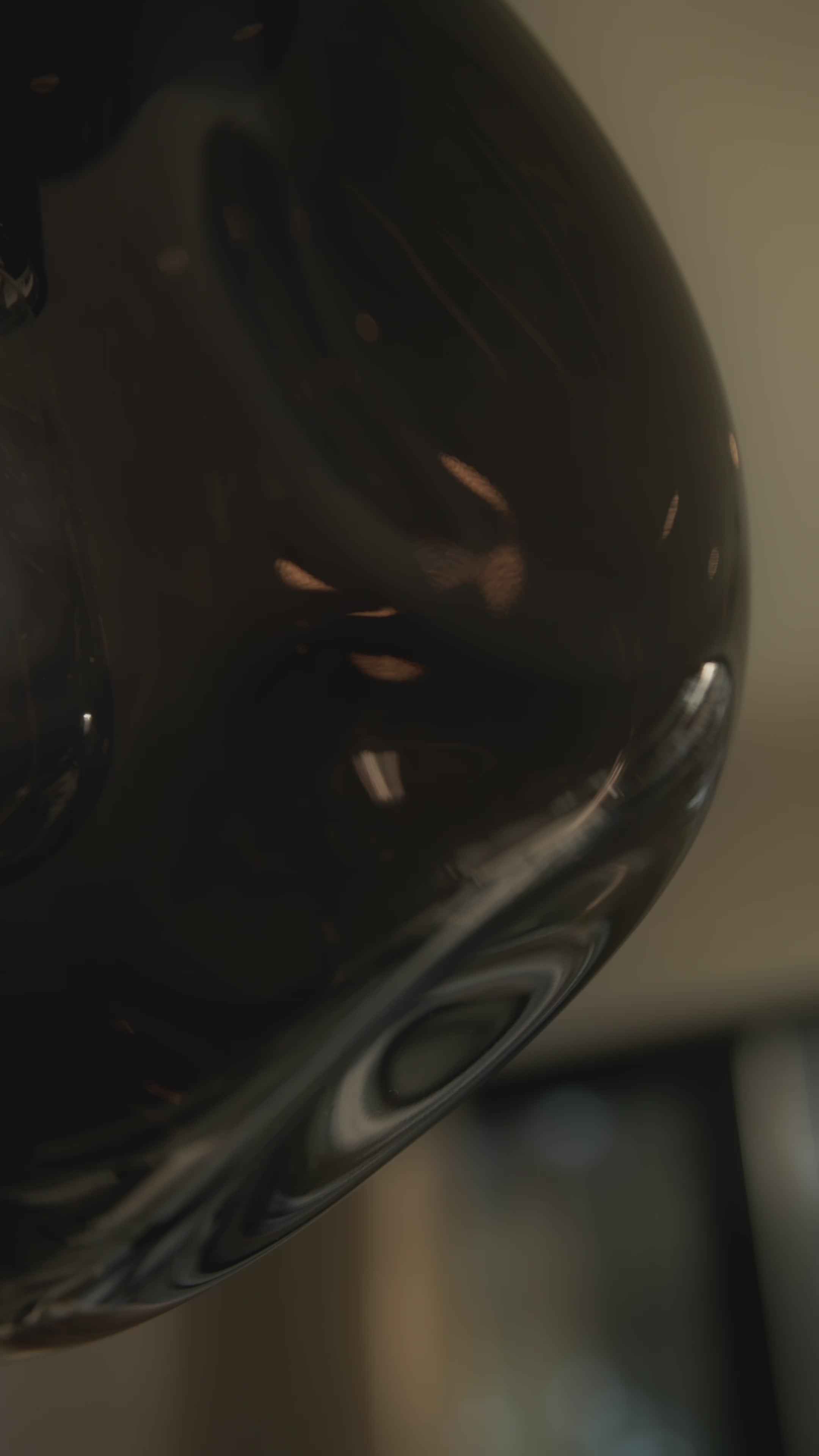 Pendelleuchte mit drei Punkten AVIA 3 rauchschwarz mit schwarzem Finish