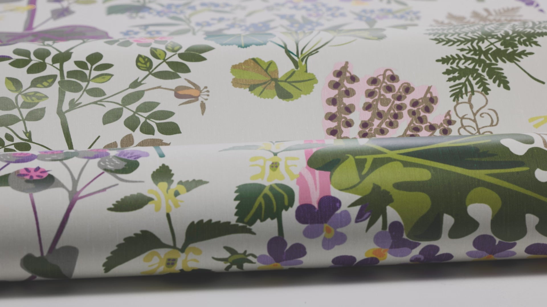 Tapete mit floralem Blumenmuster GOCKEN JOBS RABARBER weiß mit grün