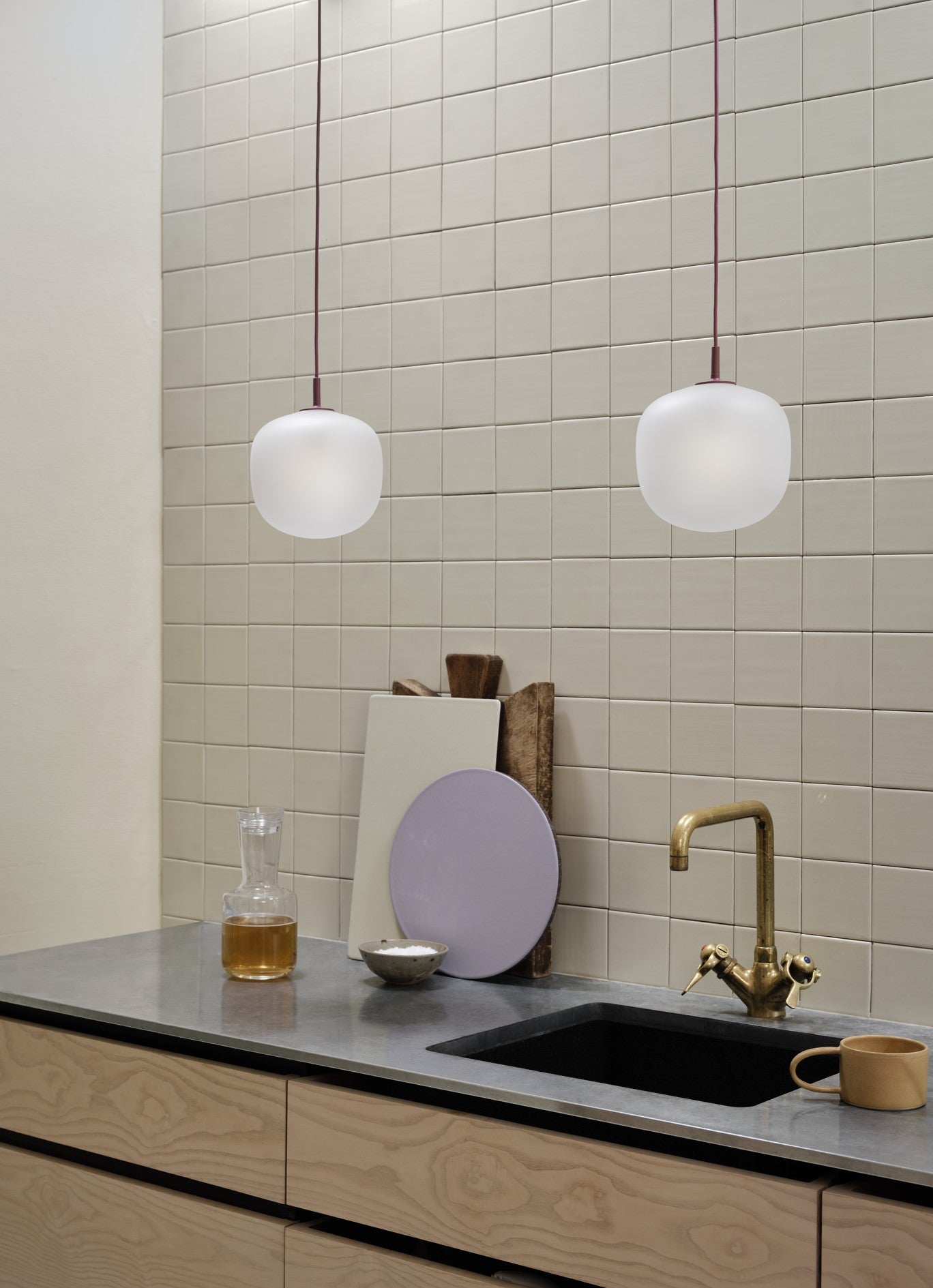 RAISE Transparent Carafe