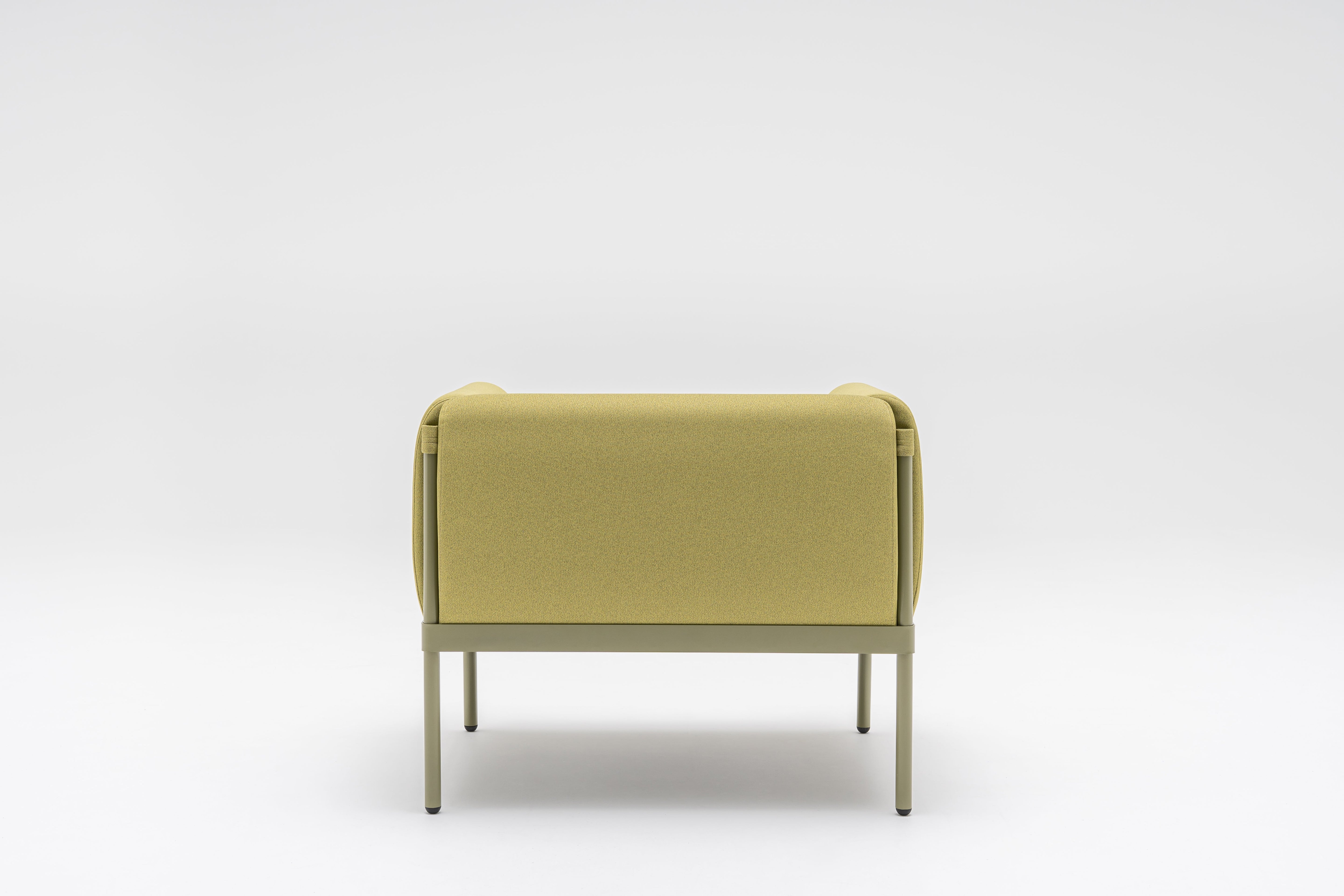 Niedriger gepolsterter Stelzenrohr