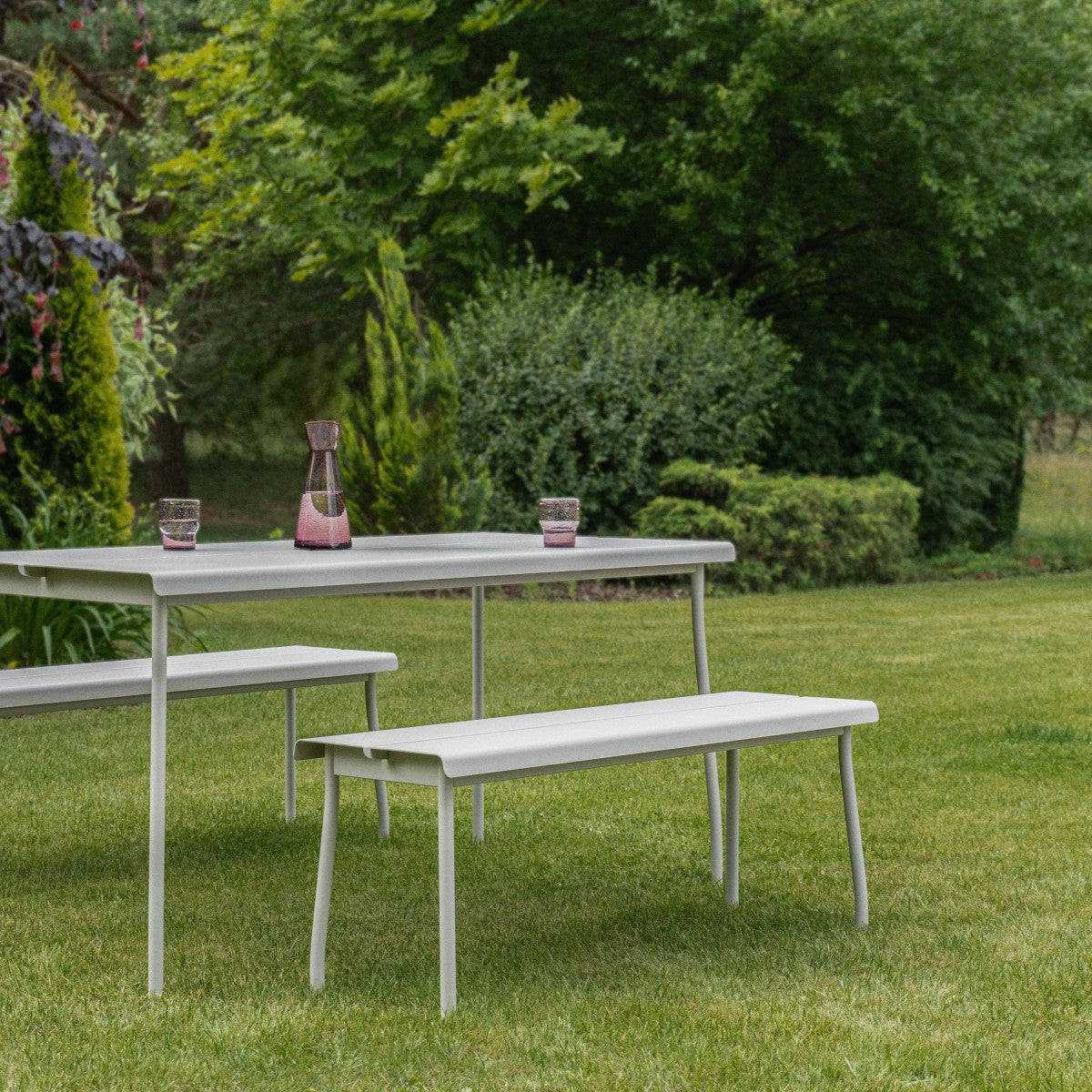 Galvanized steel Flander Table