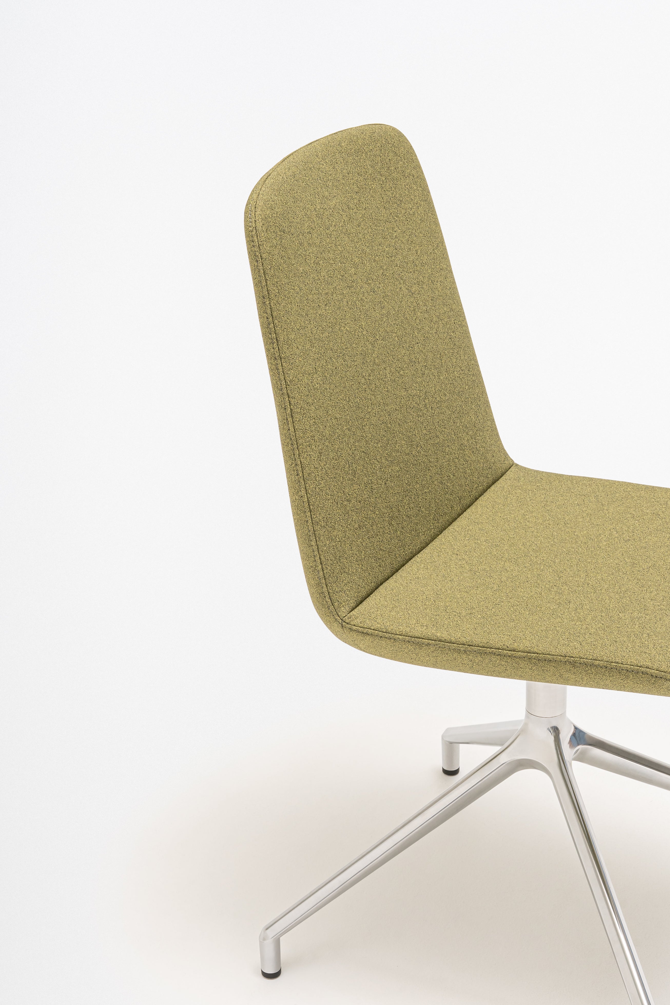 Ulti -Schwenk Aluminiumstuhl poliert