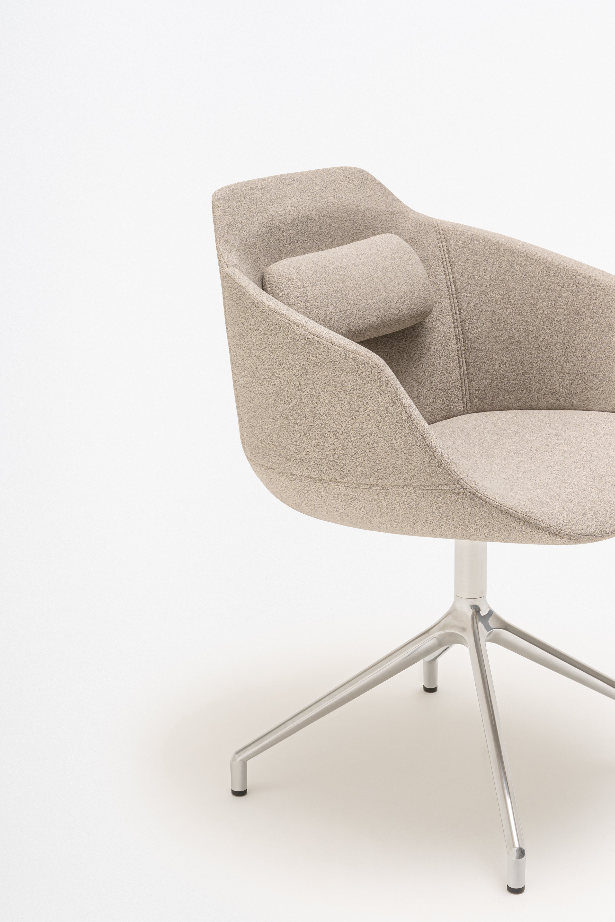 Ultra chair polished aluminum base