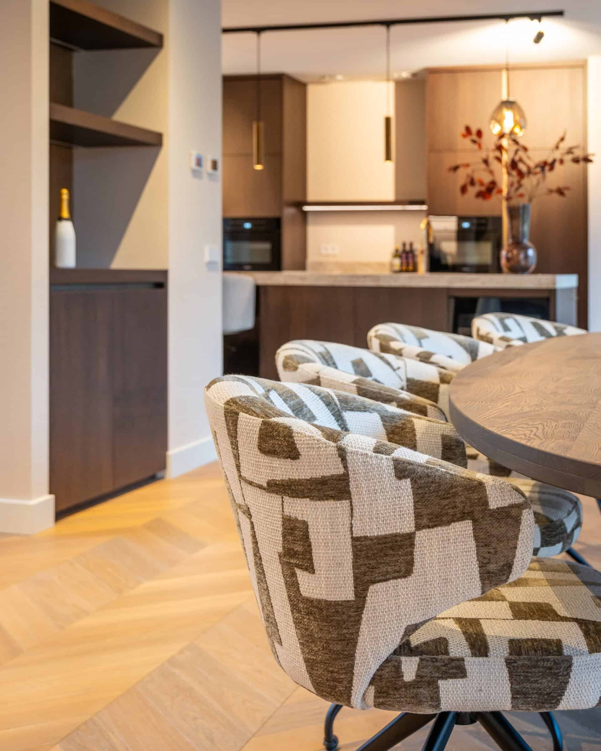 MILLY Swivel Chair in Beige with Brown and Black Base