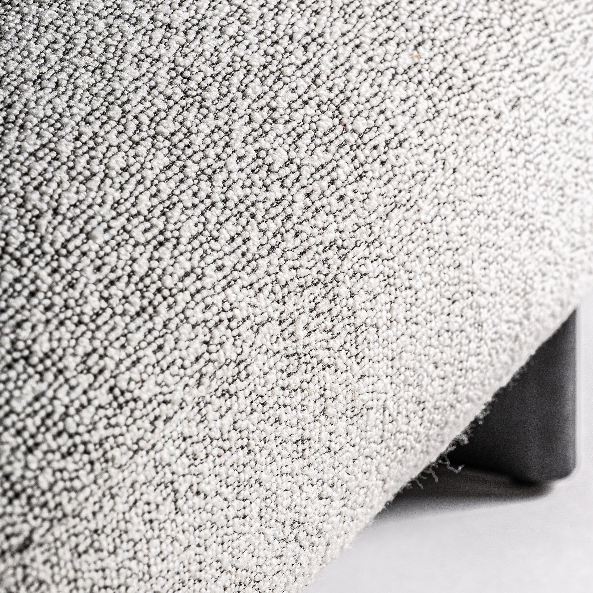 Sofa NARA grau mit schwarzem Eichenfuß