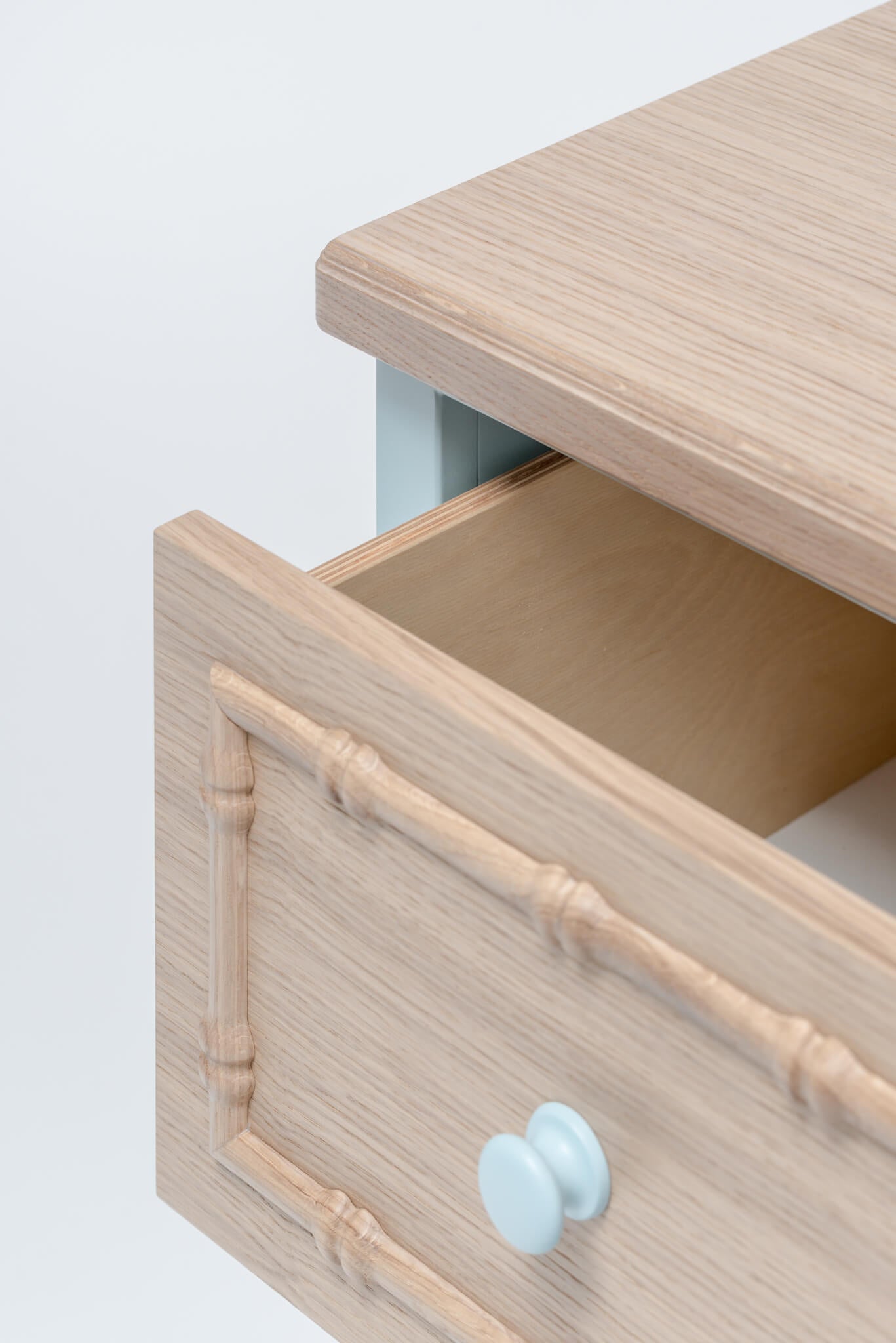 Kommode SOFIA 9 himmelblau