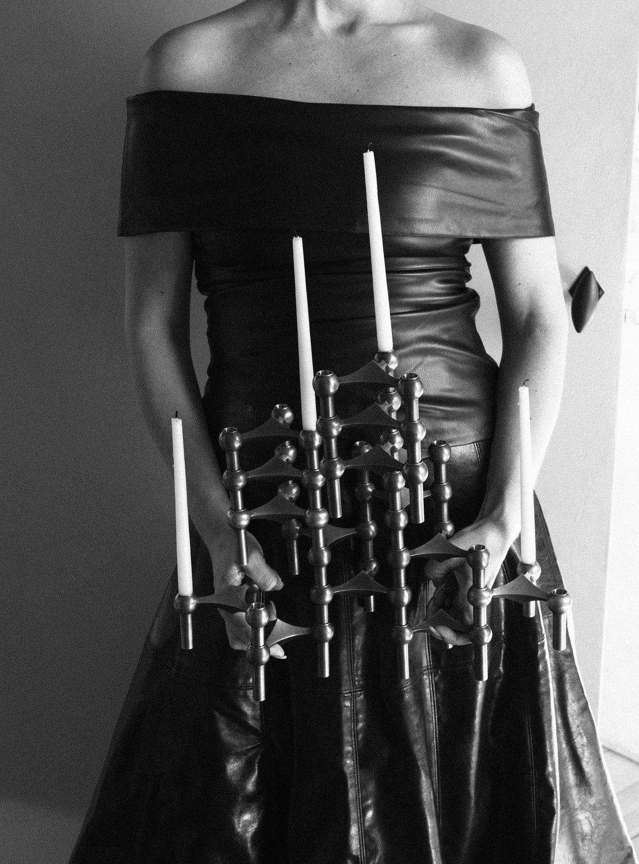 Kerzenhalter STOFF NAGEL gebürstetes Messing