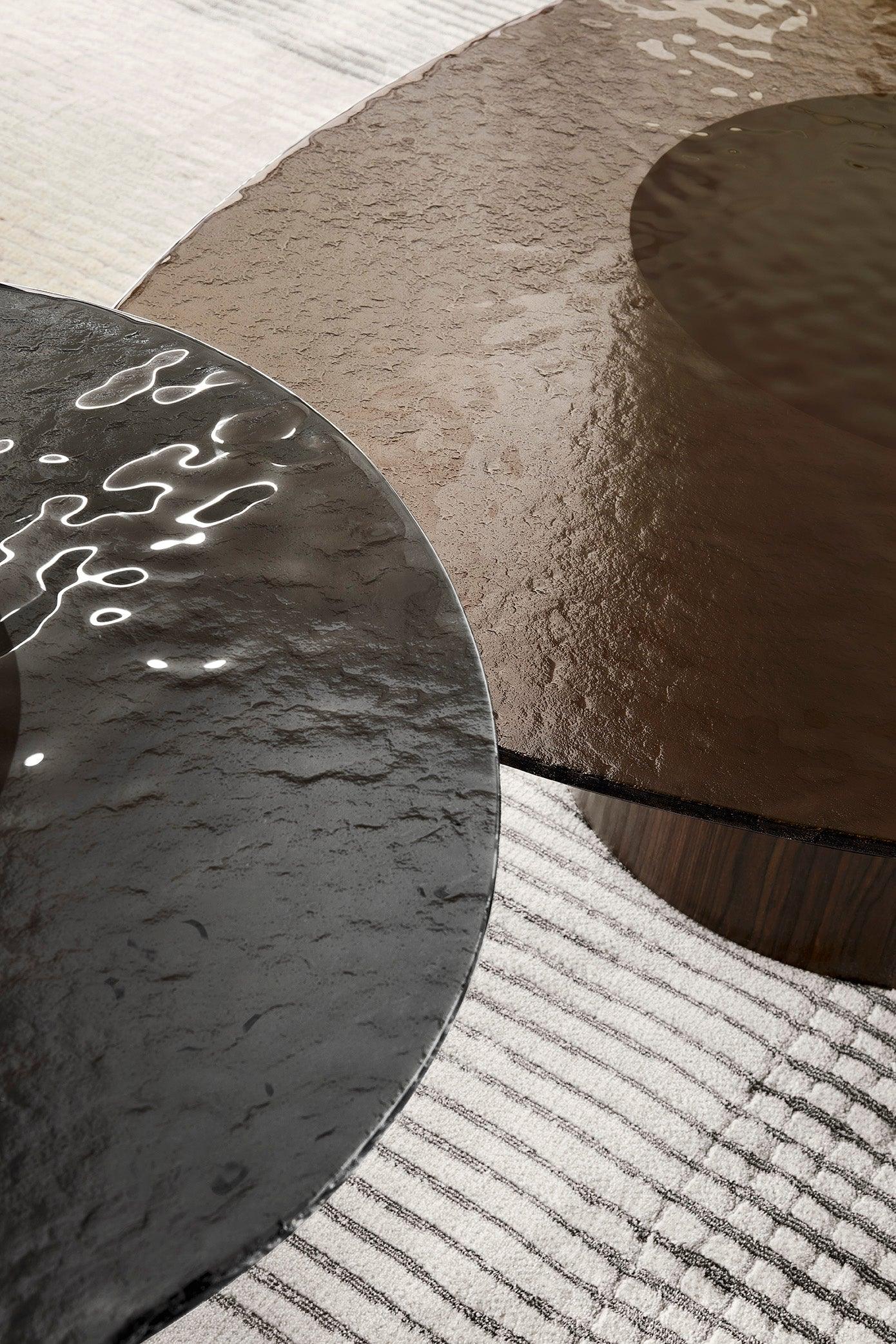 Stolik boczny MUSHROOM orzechowa podstawa Calligaris    Eye on Design