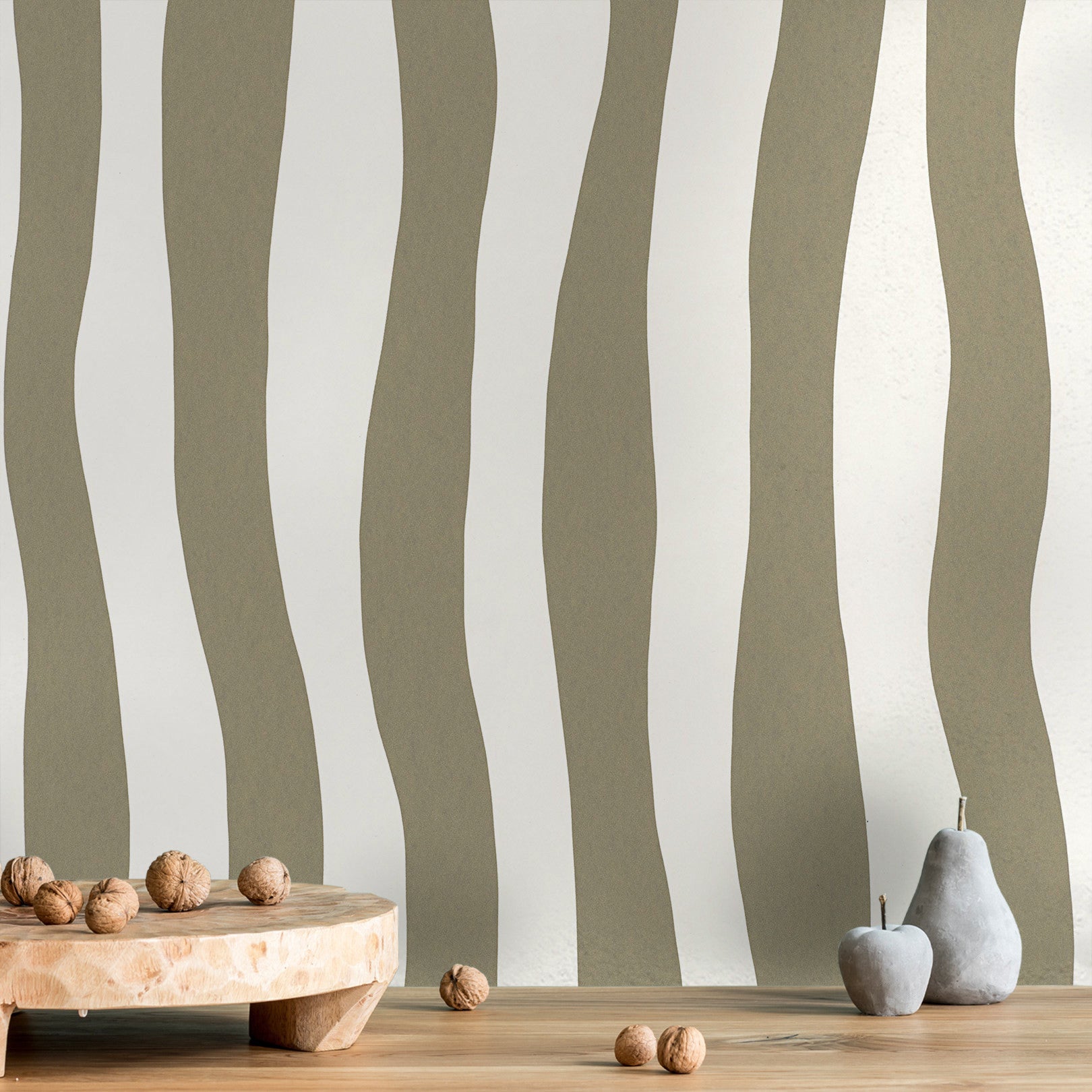 Structural wallpaper with an abstract wavy stripe pattern SUNDAE - ARGILE clay green