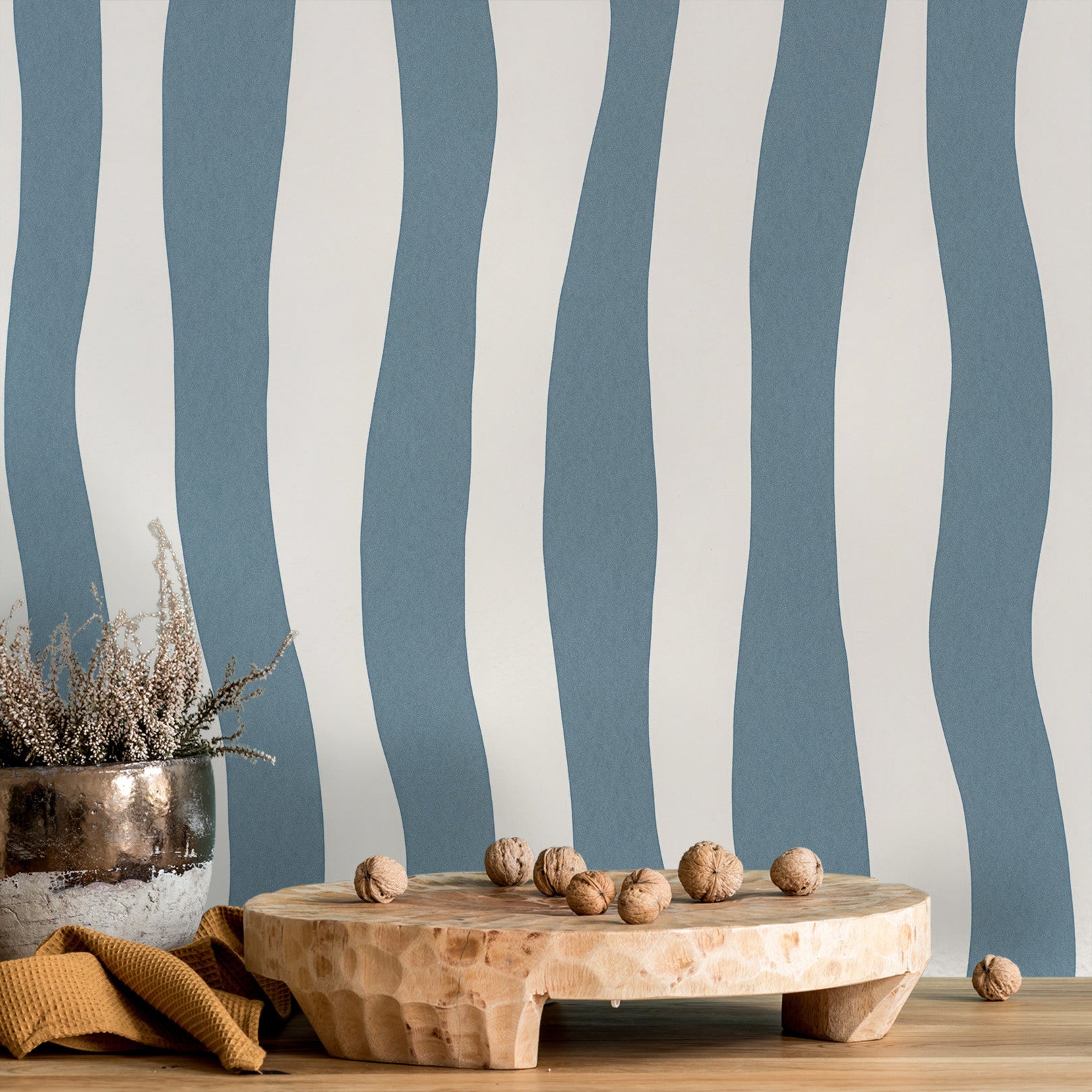 Structural wallpaper with an abstract wavy stripe pattern SUNDAE - BLEU PERSAN light blue