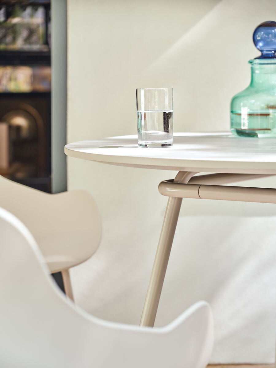 Stół okrągły NEW SCHOOL - kolor do wyboru [Milena] MDD    Eye on Design