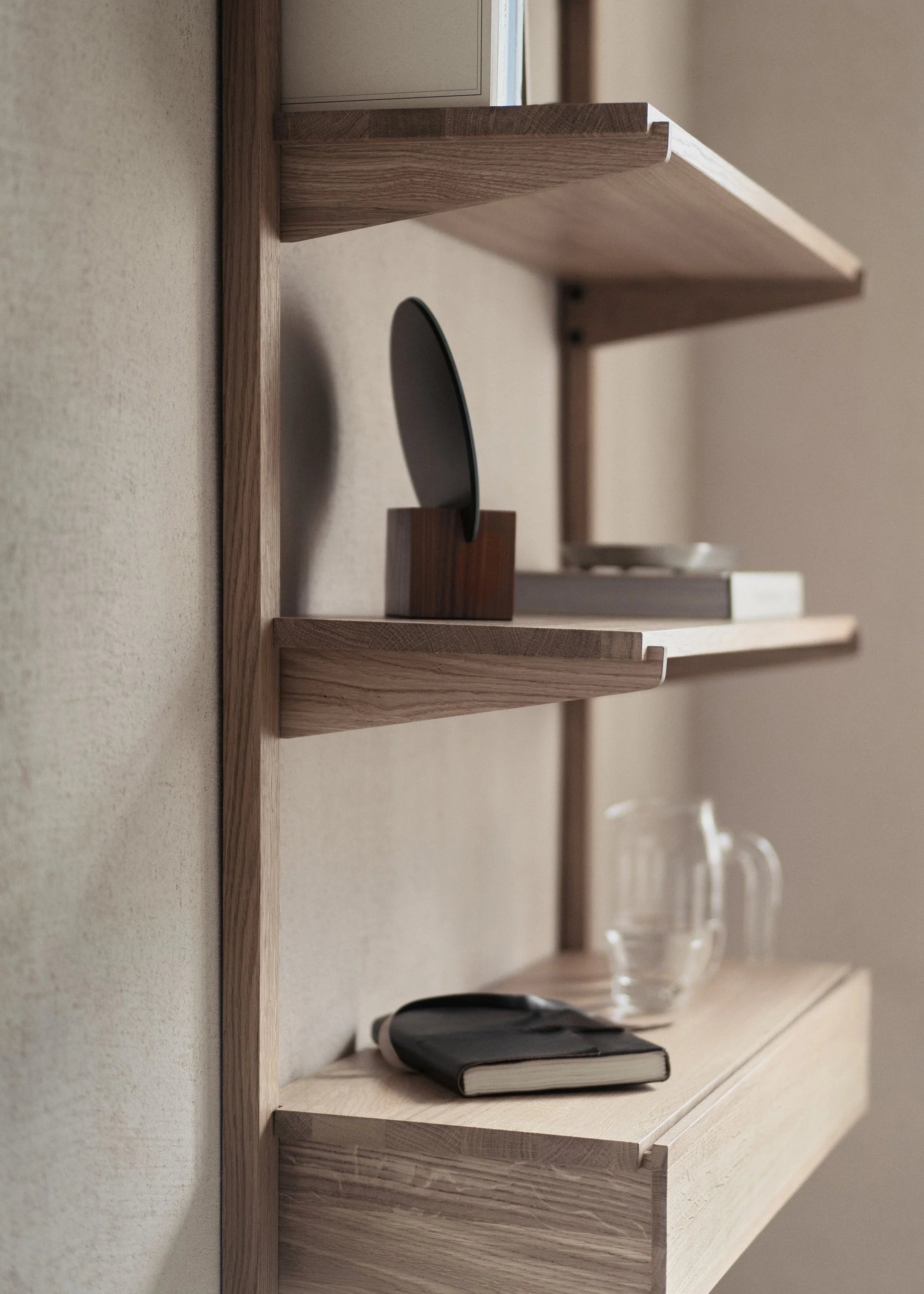 NOKI shelf system black oak wood