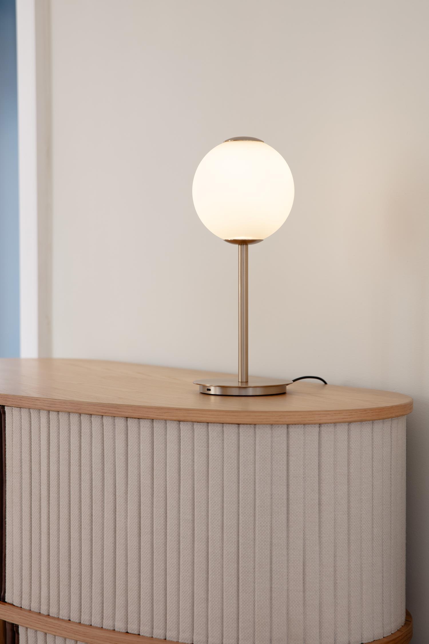 AUDREY table lamp white with gold insert