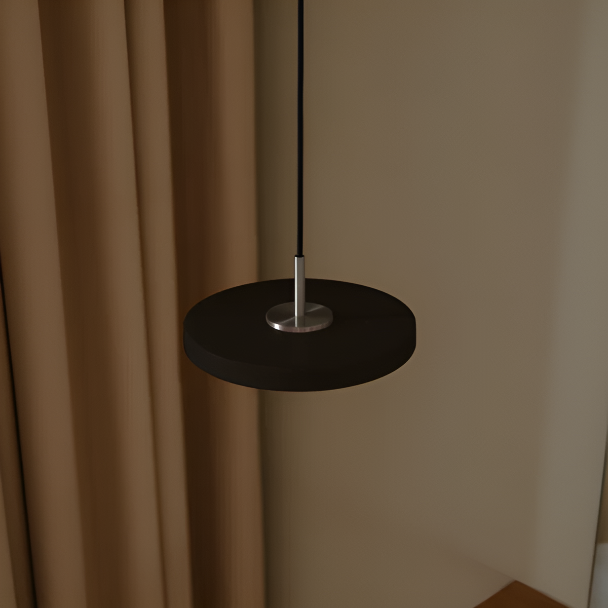 ASTERIA MICRO black pendant lamp with silver insert