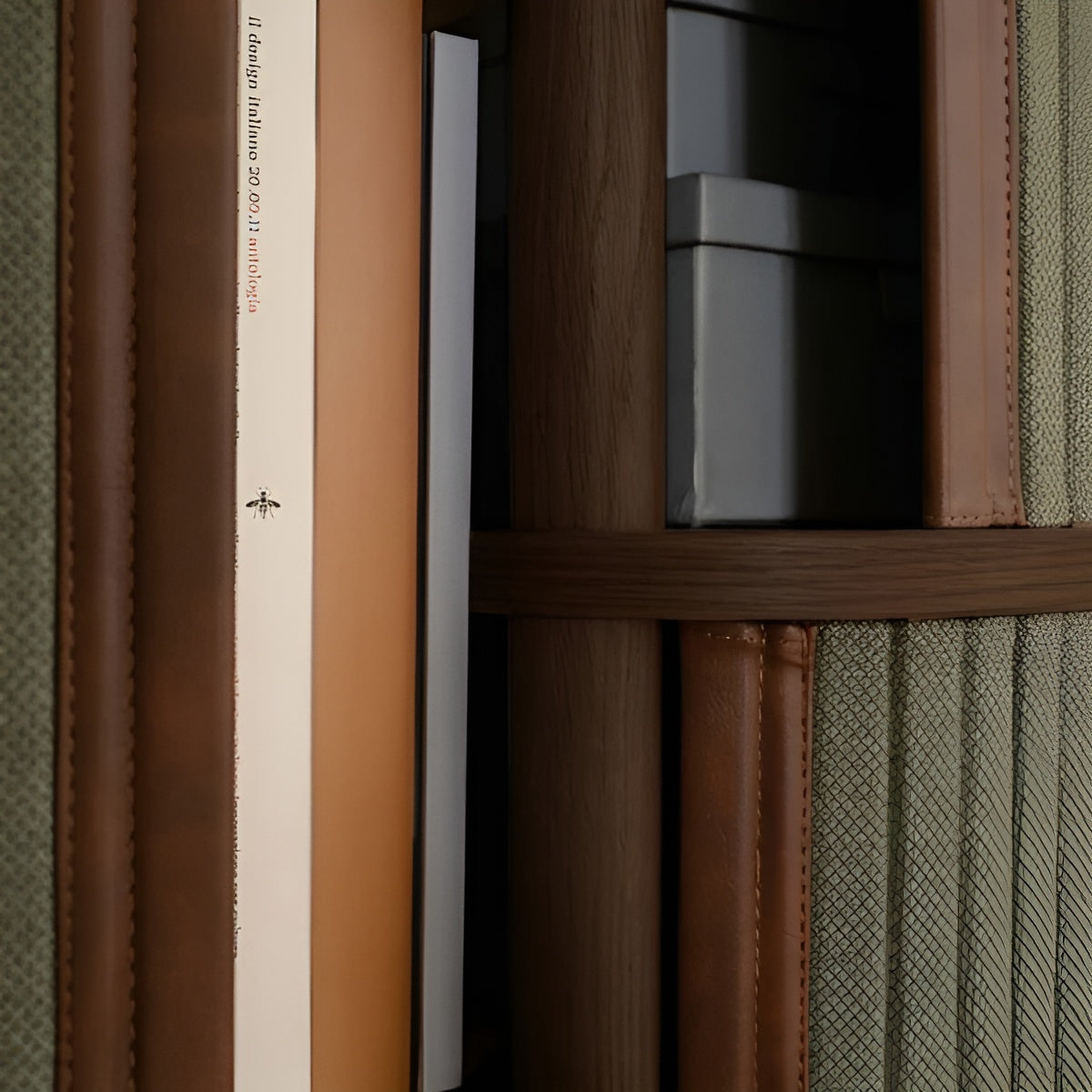 AUDACIOUS chest of drawers green with dark oak