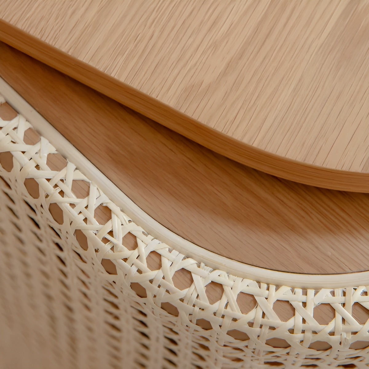 Schrank TREASURES venezianisches Schilfrohr mit Eichenbasis