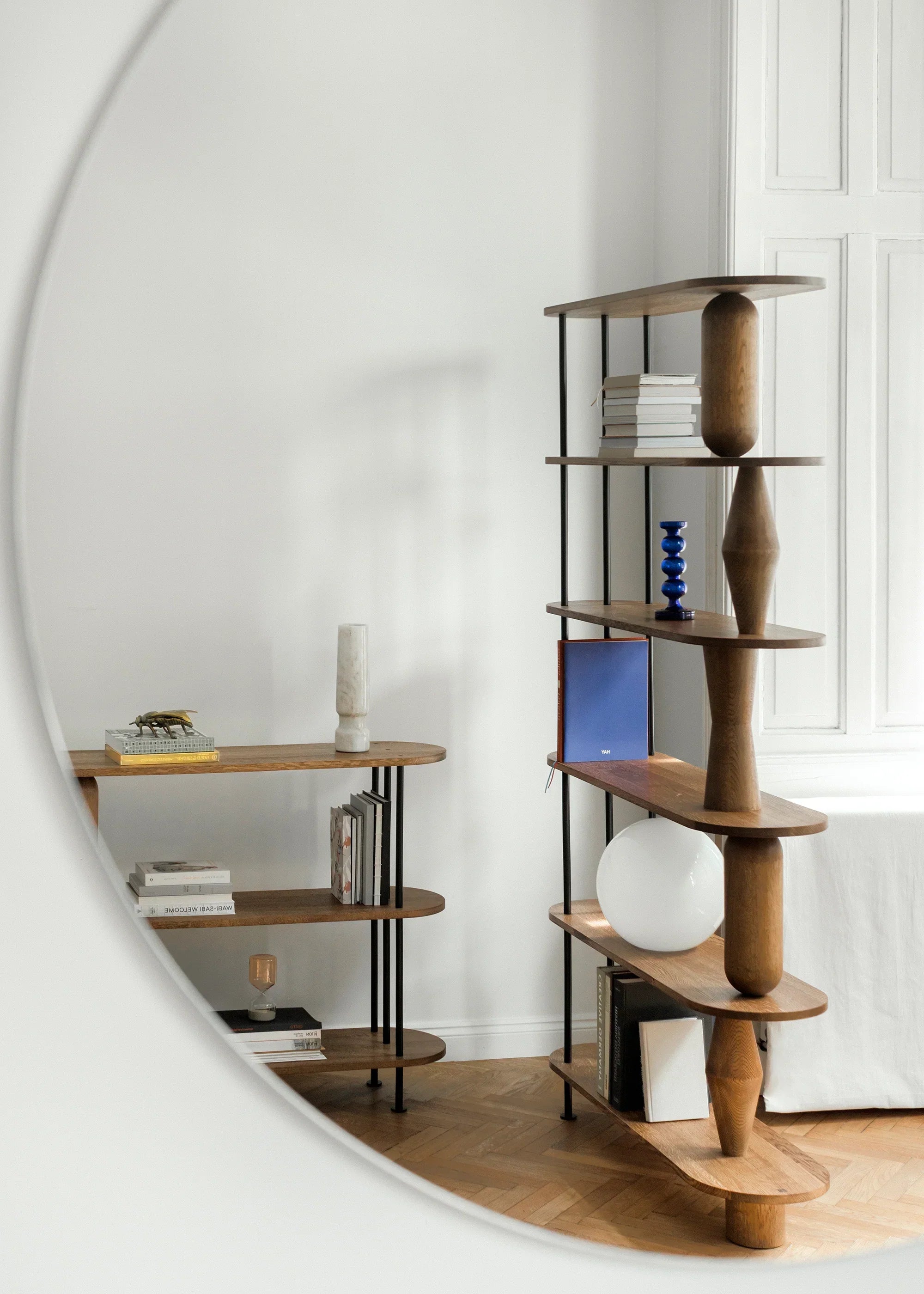 Regal VAZOO schwarzes Eichenholz