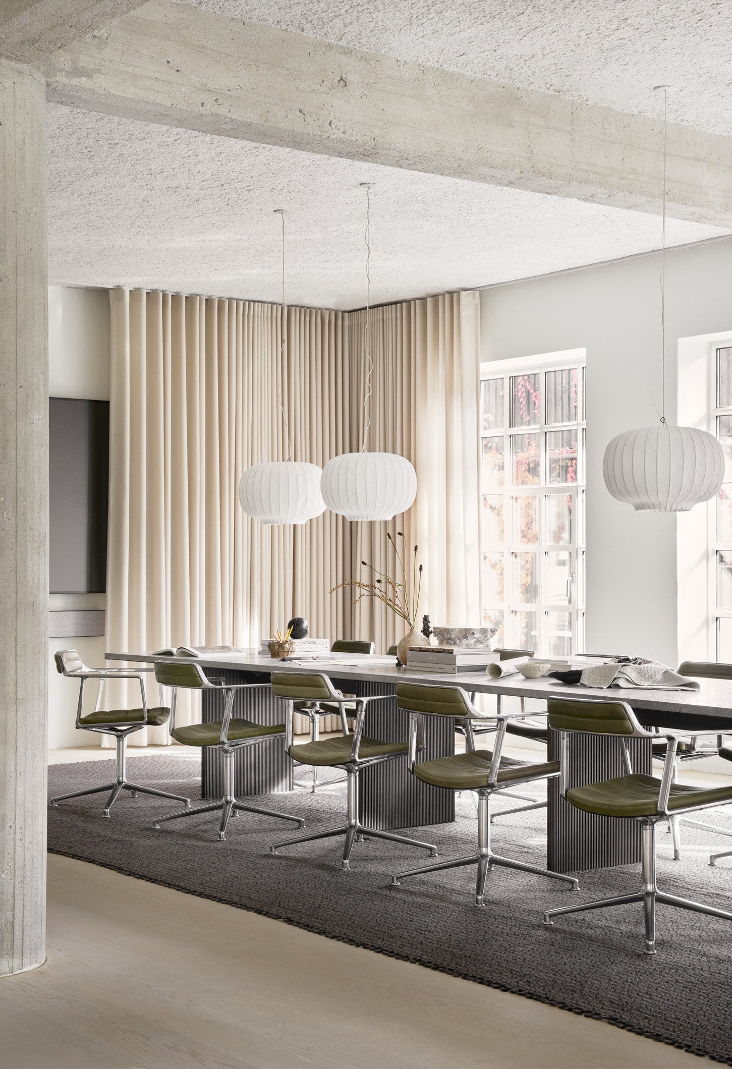 Bürostuhl 452 grüne Leder mit Metallbasis