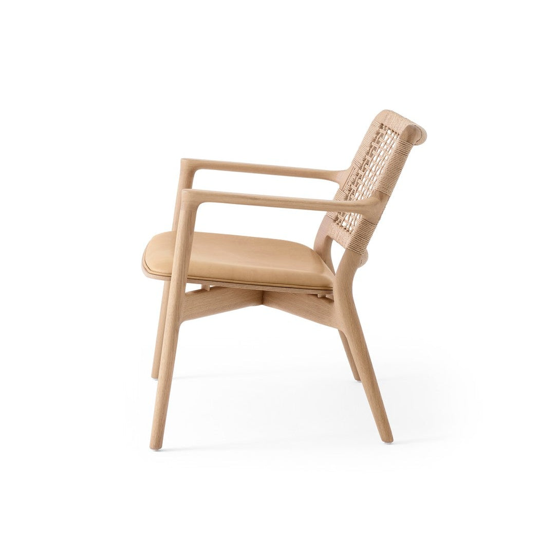CABIN Armchair in Caramel Leather with Light Oak Base