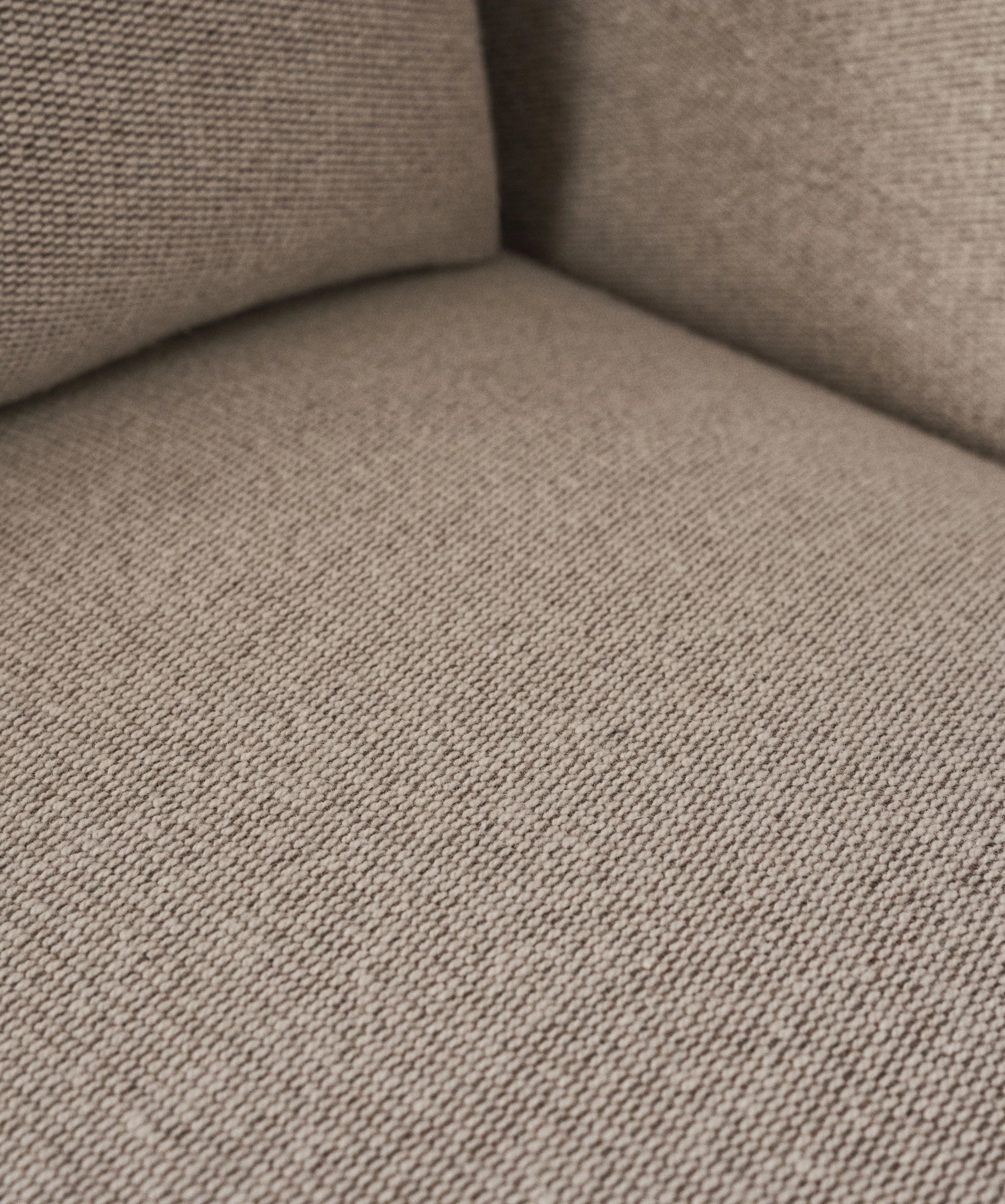 3-Seater LOFT Sofa in Light Gray Boucle with Black Base