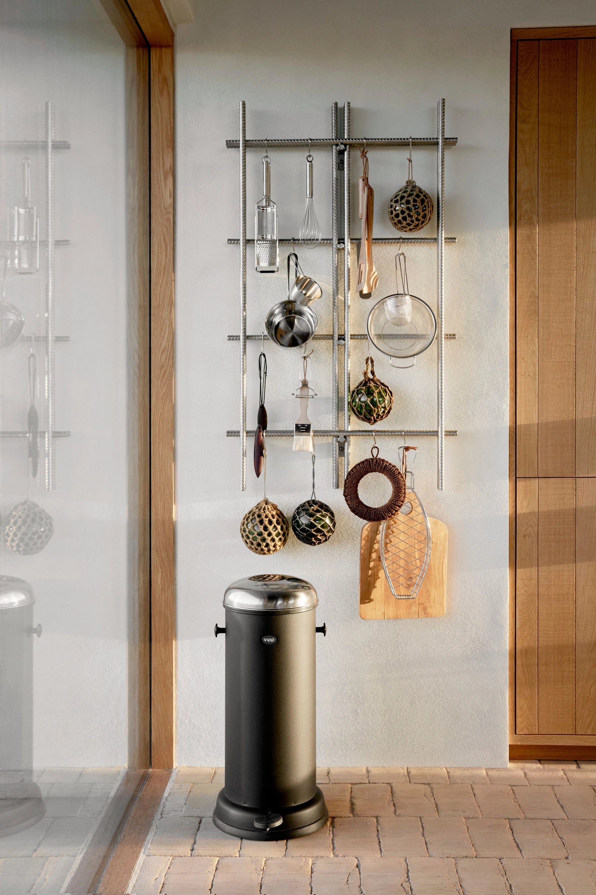 Kosz na śmieci PEDAL BIN schwarz