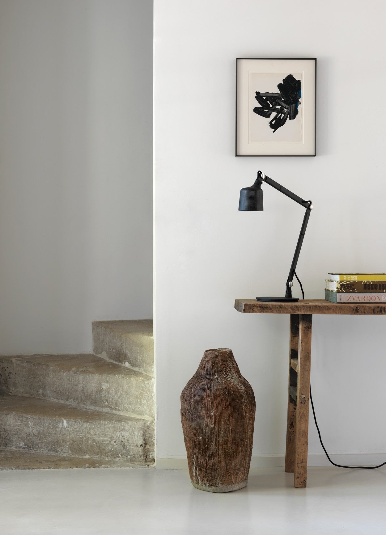 Lampa biurkowa 521 czarny metal – Vipp