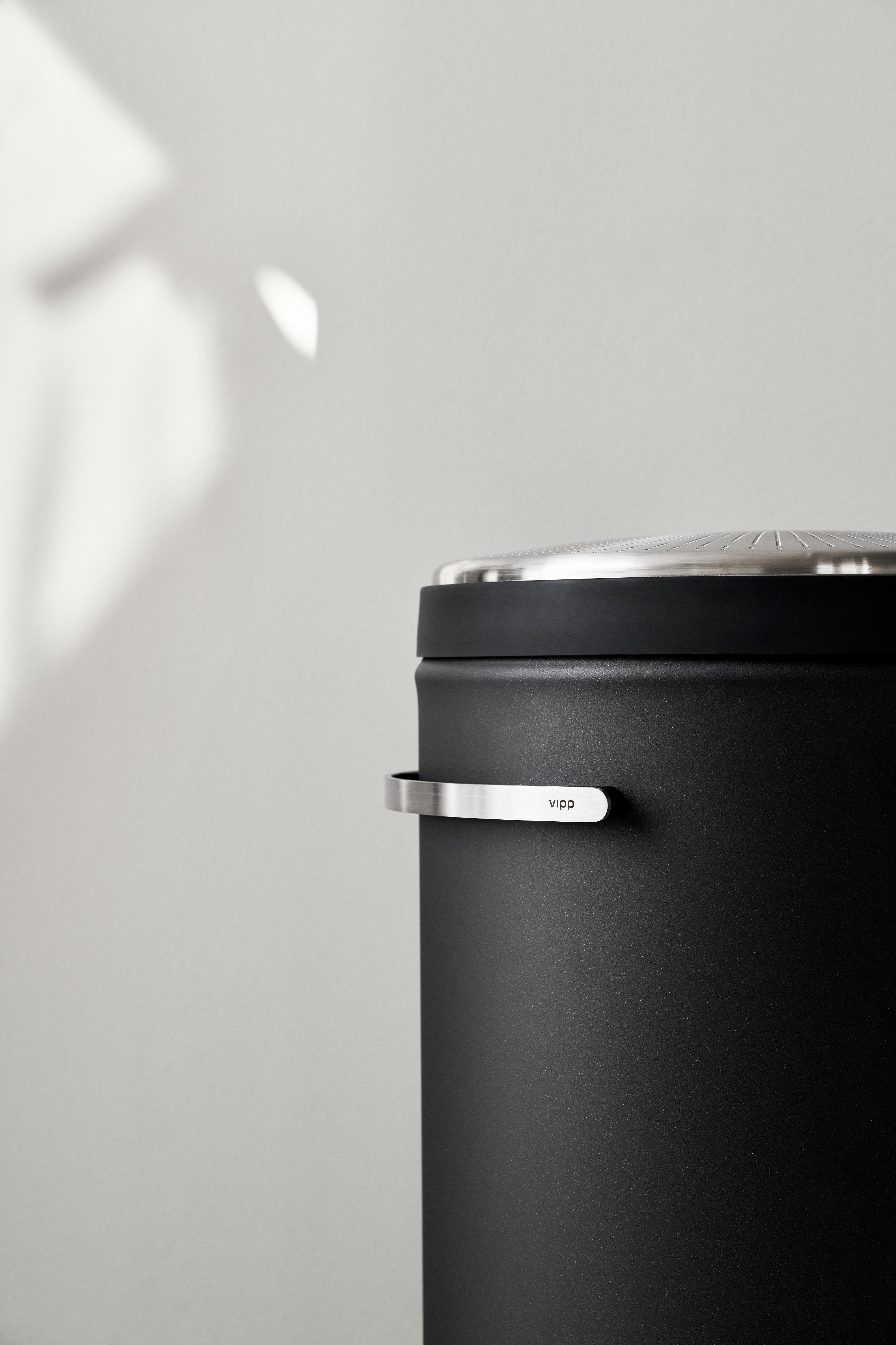 VIPP Black Laundry Basket