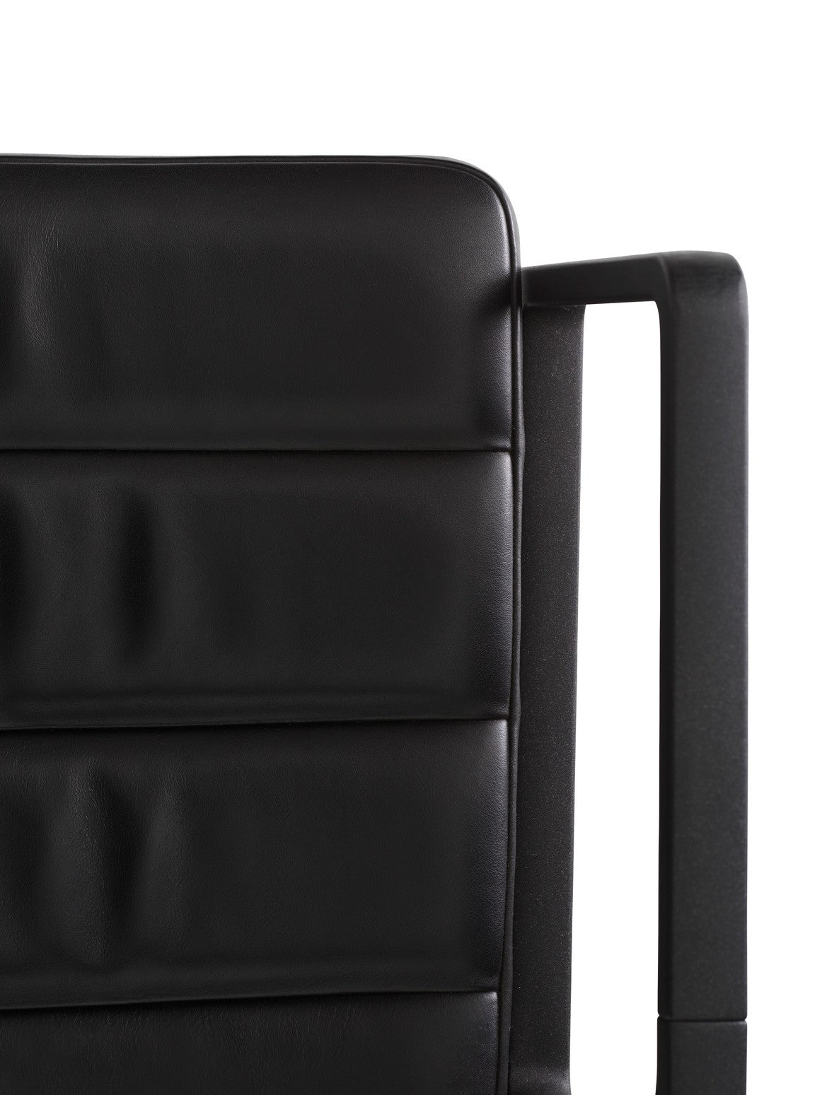 Stuhl 451 schwarze Leder mit schwarzem Metallgestell