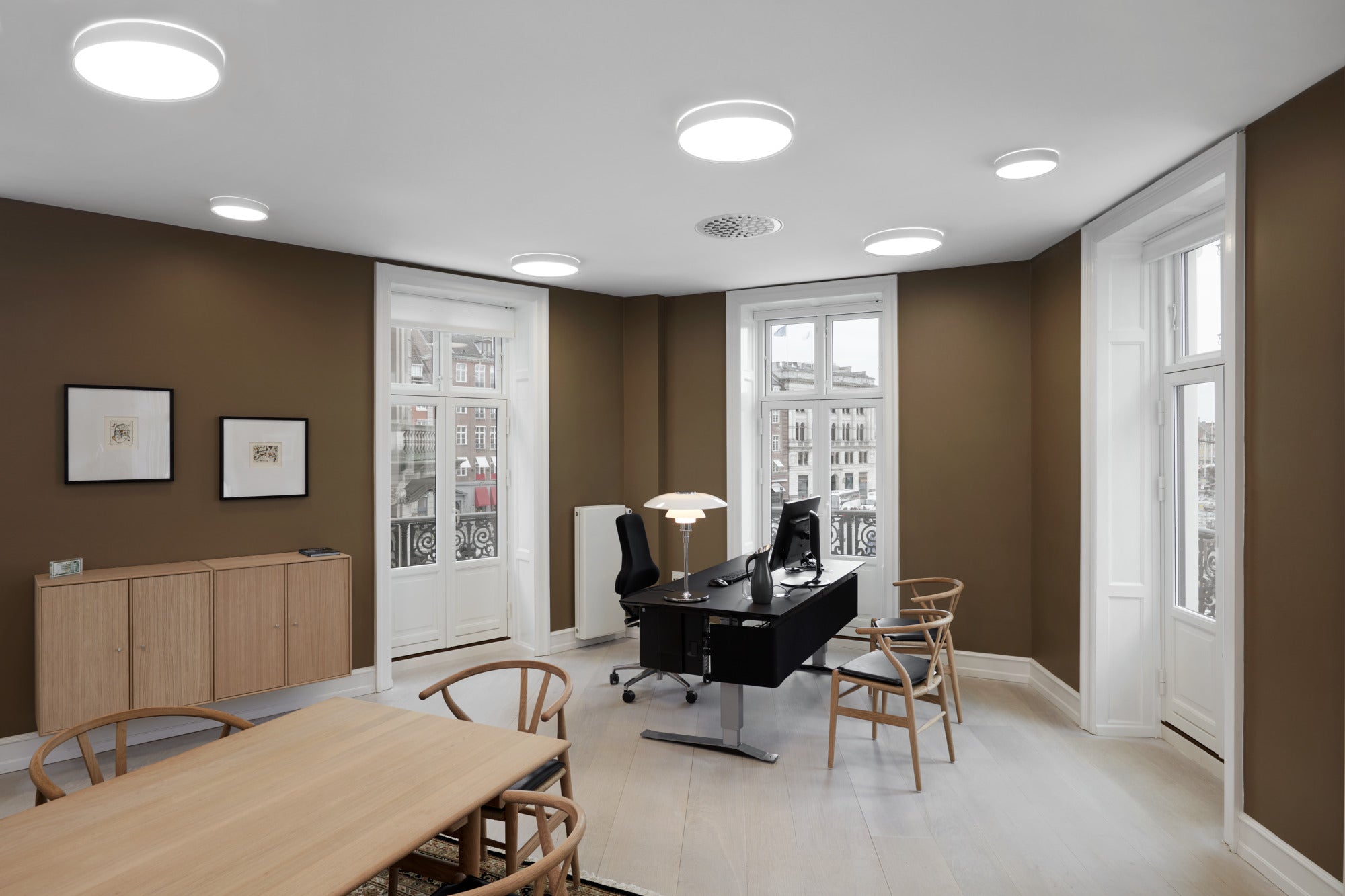 LP SLIM ROUND SEMI-RECESSED black recessed ceiling light