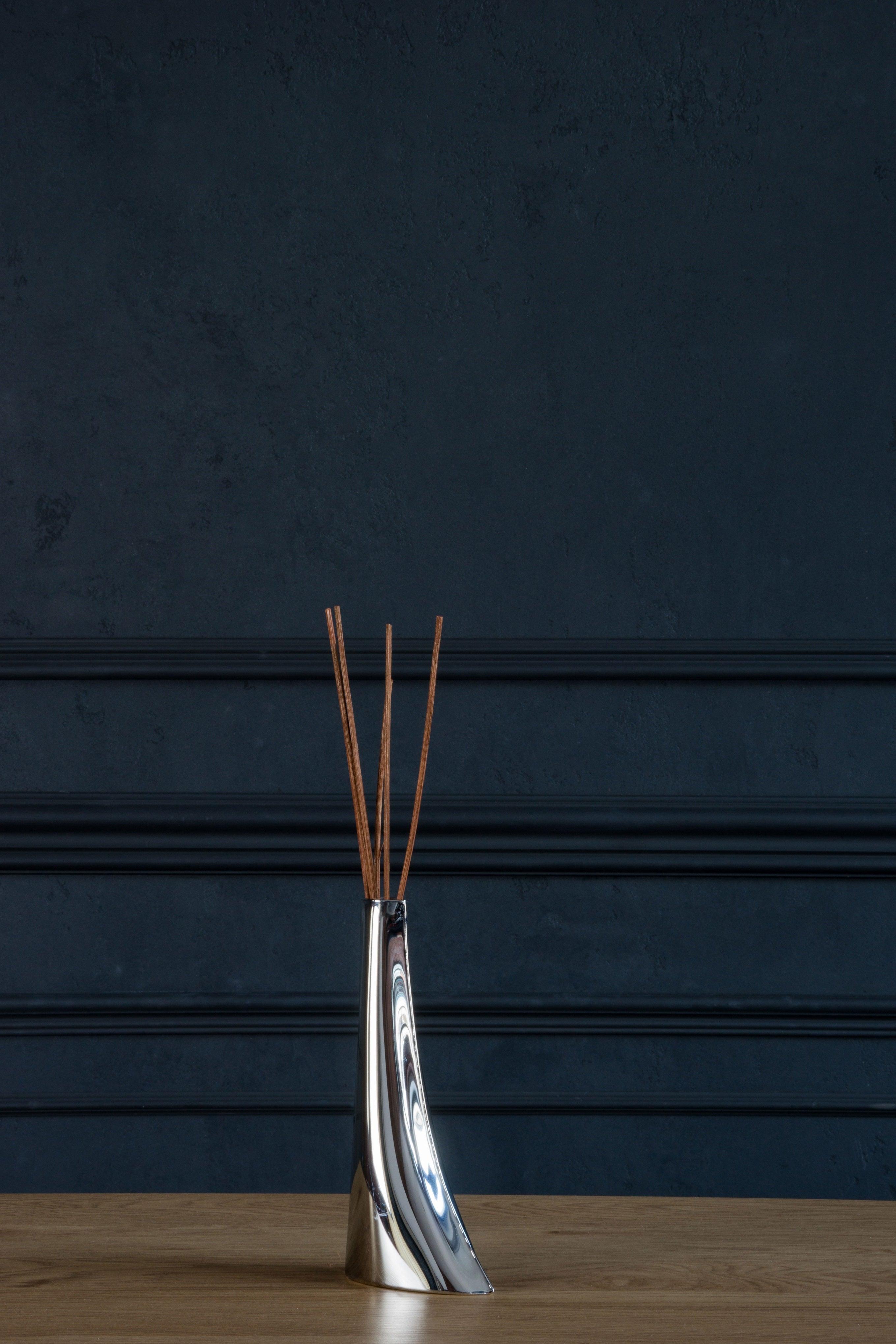 Wazon LEYKI inox Zieta Studio    Eye on Design