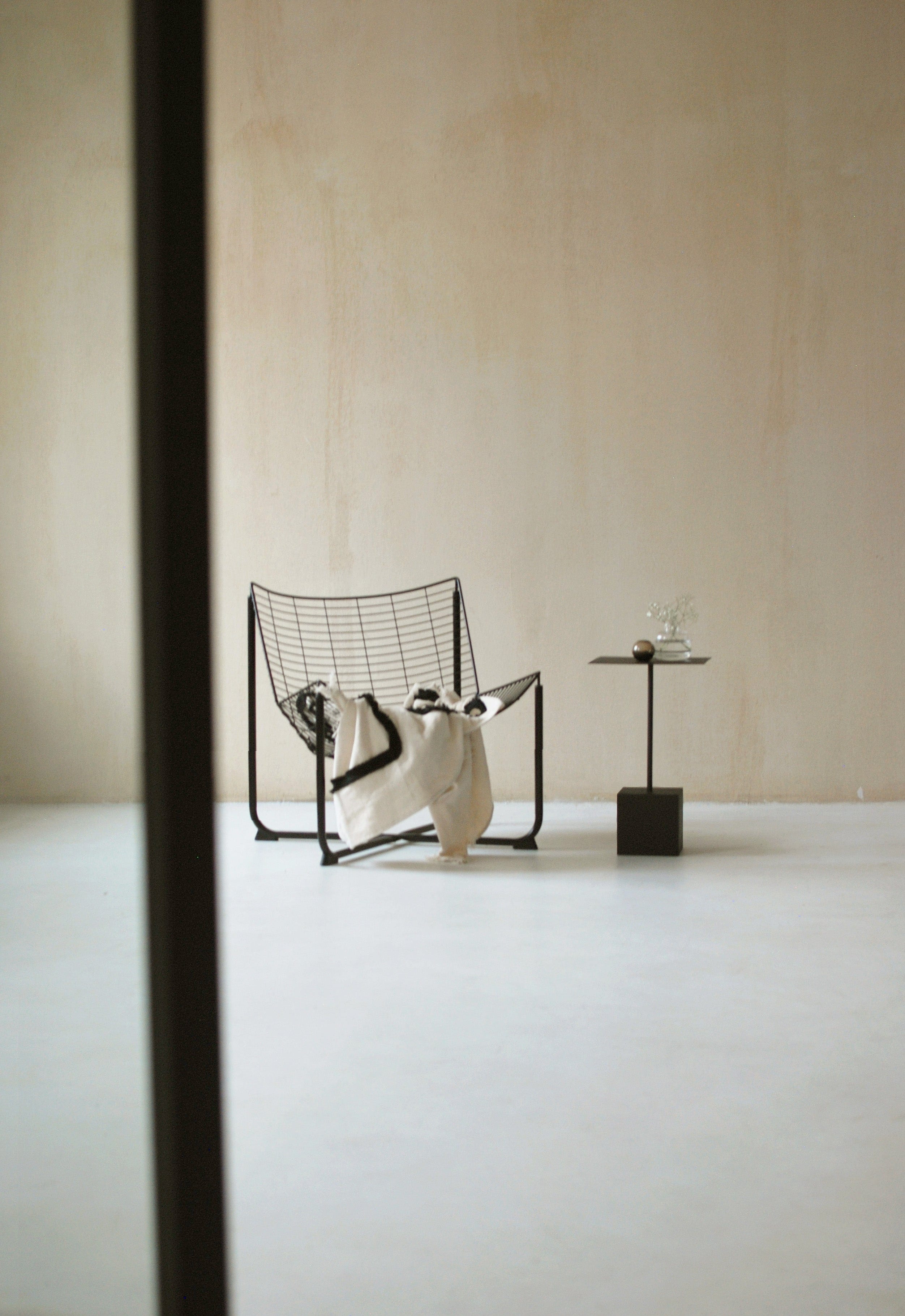 Stolik kawowy LEN jesion Salak    Eye on Design