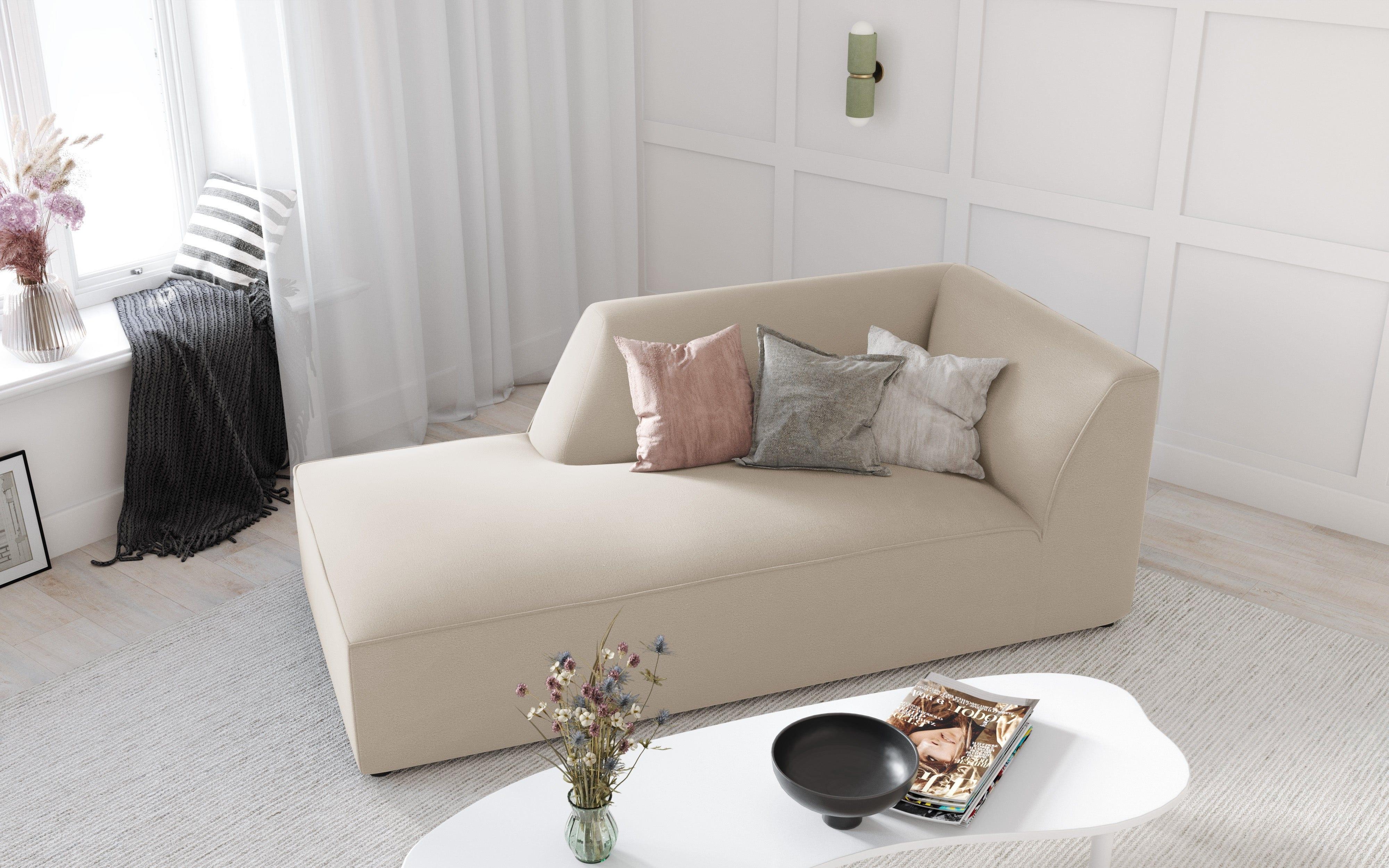 Szezlong aksamitny lewostronny RUBY beżowy Micadoni    Eye on Design