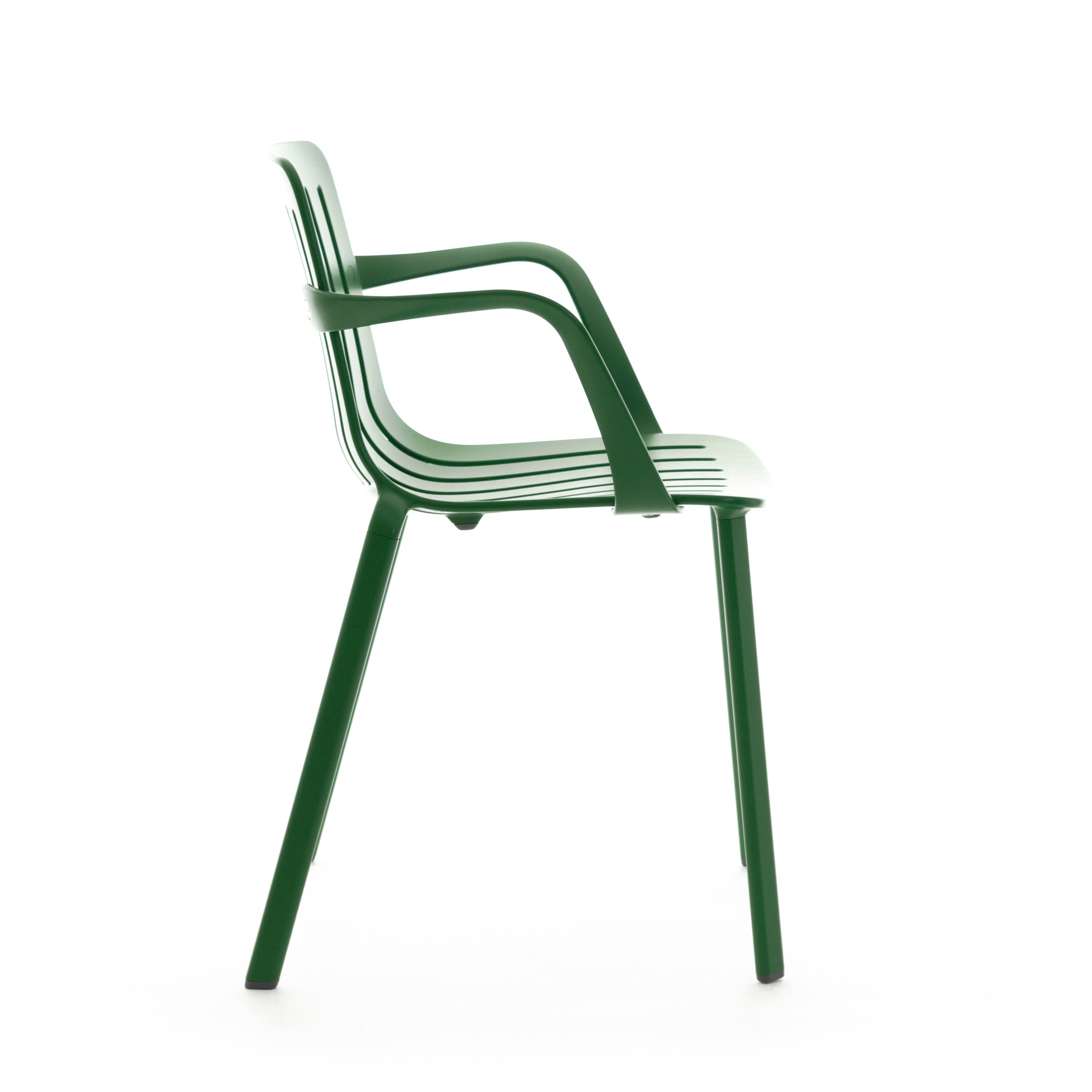 Krzesło zewnętrzne z podłokietnikami PLATO zielony Magis    Eye on Design