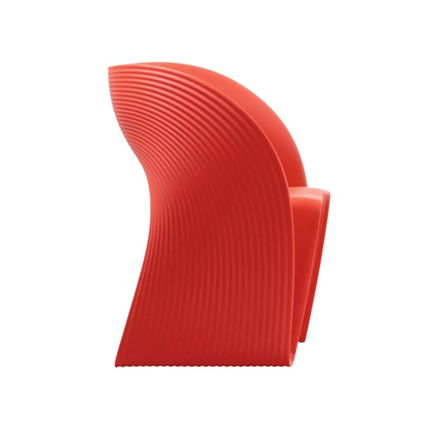 Niskie krzesło RAVIOLO czerwony Magis    Eye on Design